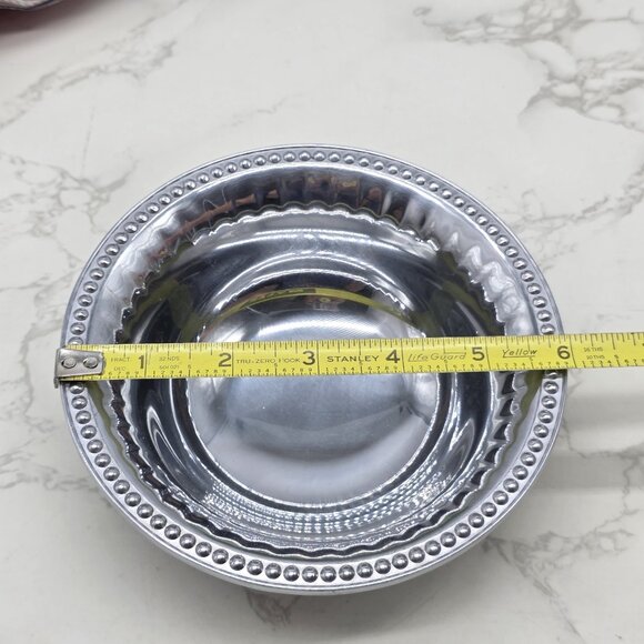 Wilton Armetale Flutes Pearls 6 in Round Dipping Bowl Silver Dip Aluminum NEW - Picture 7 of 11